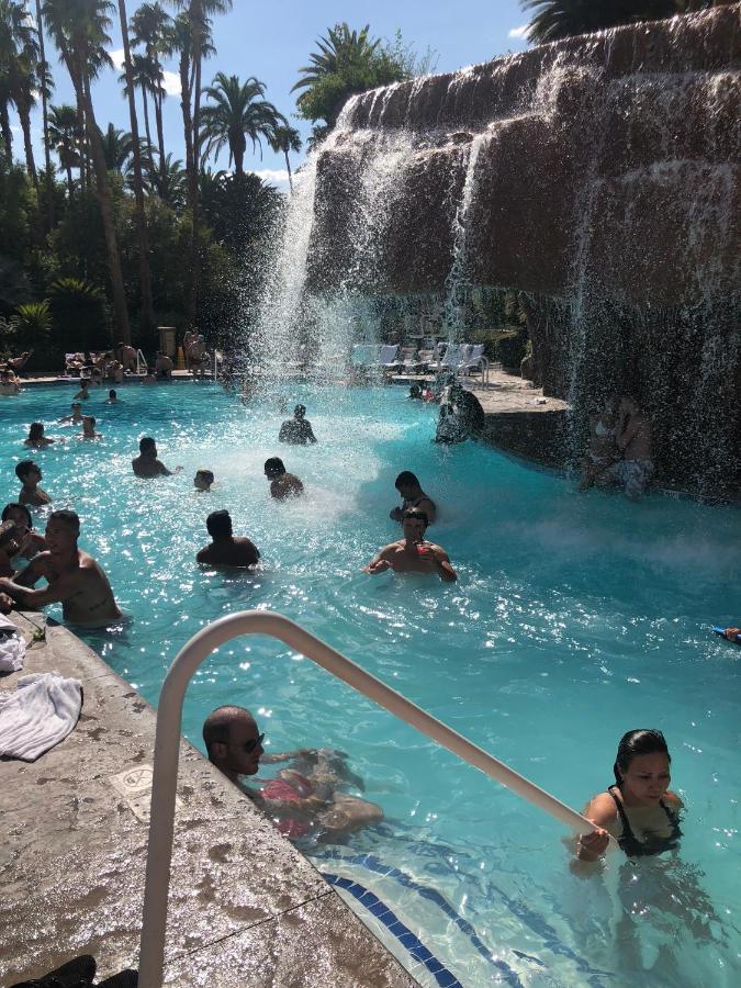 Mgm Signature Hotel Balcony ,No Resort Fee ラスベガス エクステリア 写真